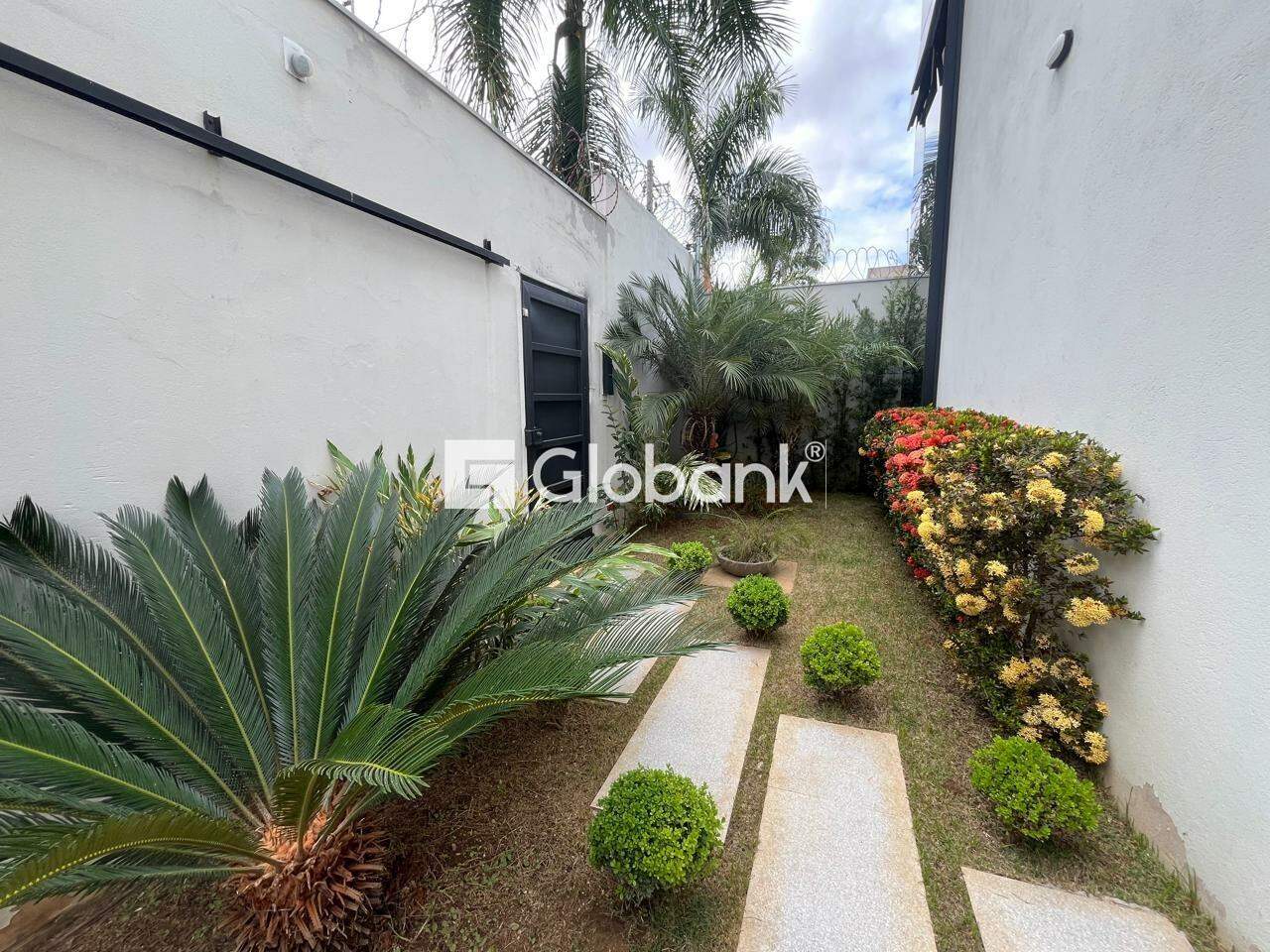 Casa 3 quartos para aluguel Loteamento Reserva Real 145,24m² Montes Claros MG: 