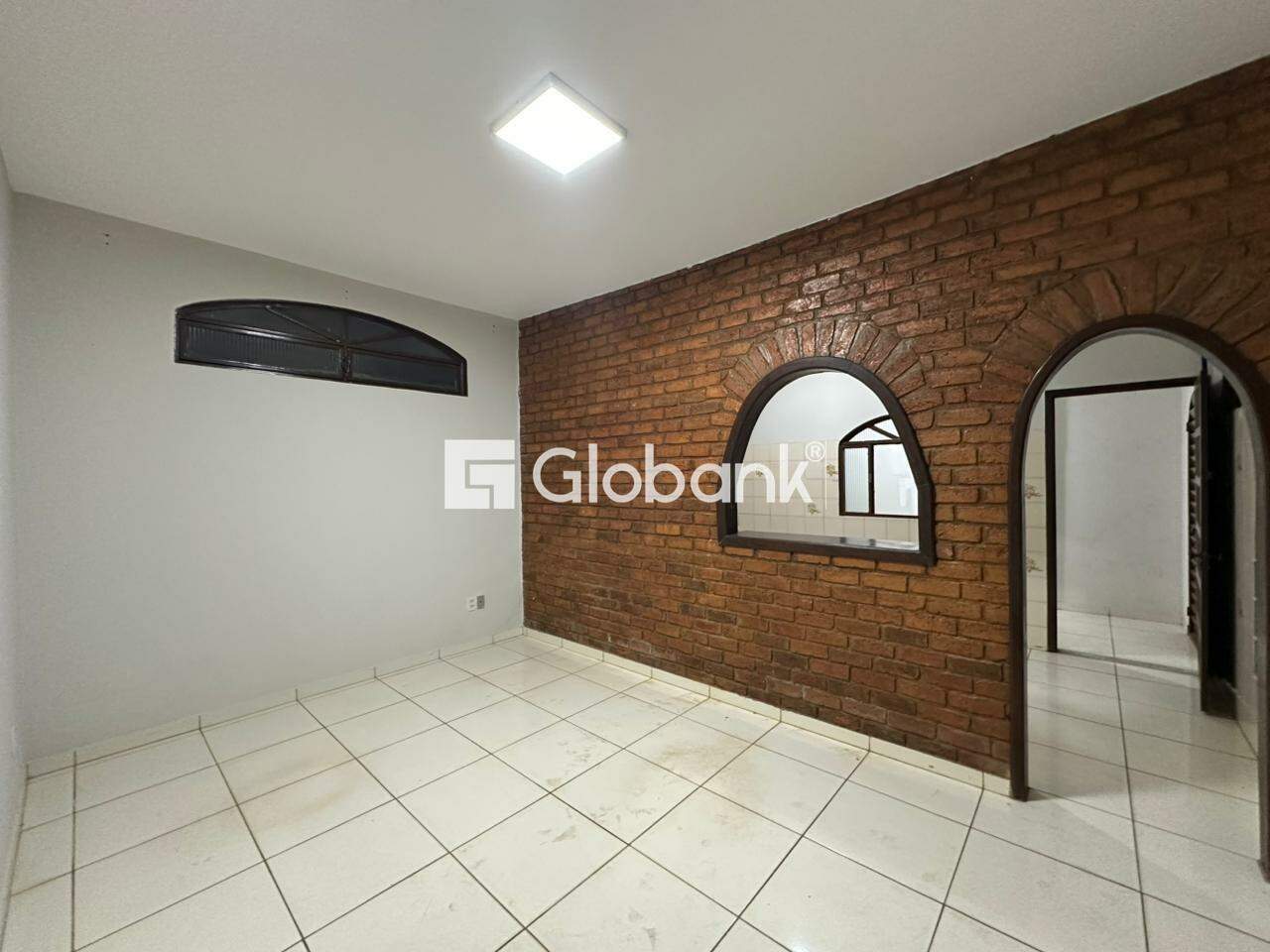 Casa 3 quartos para aluguel Cidade Santa Maria 90m² Montes Claros MG: 