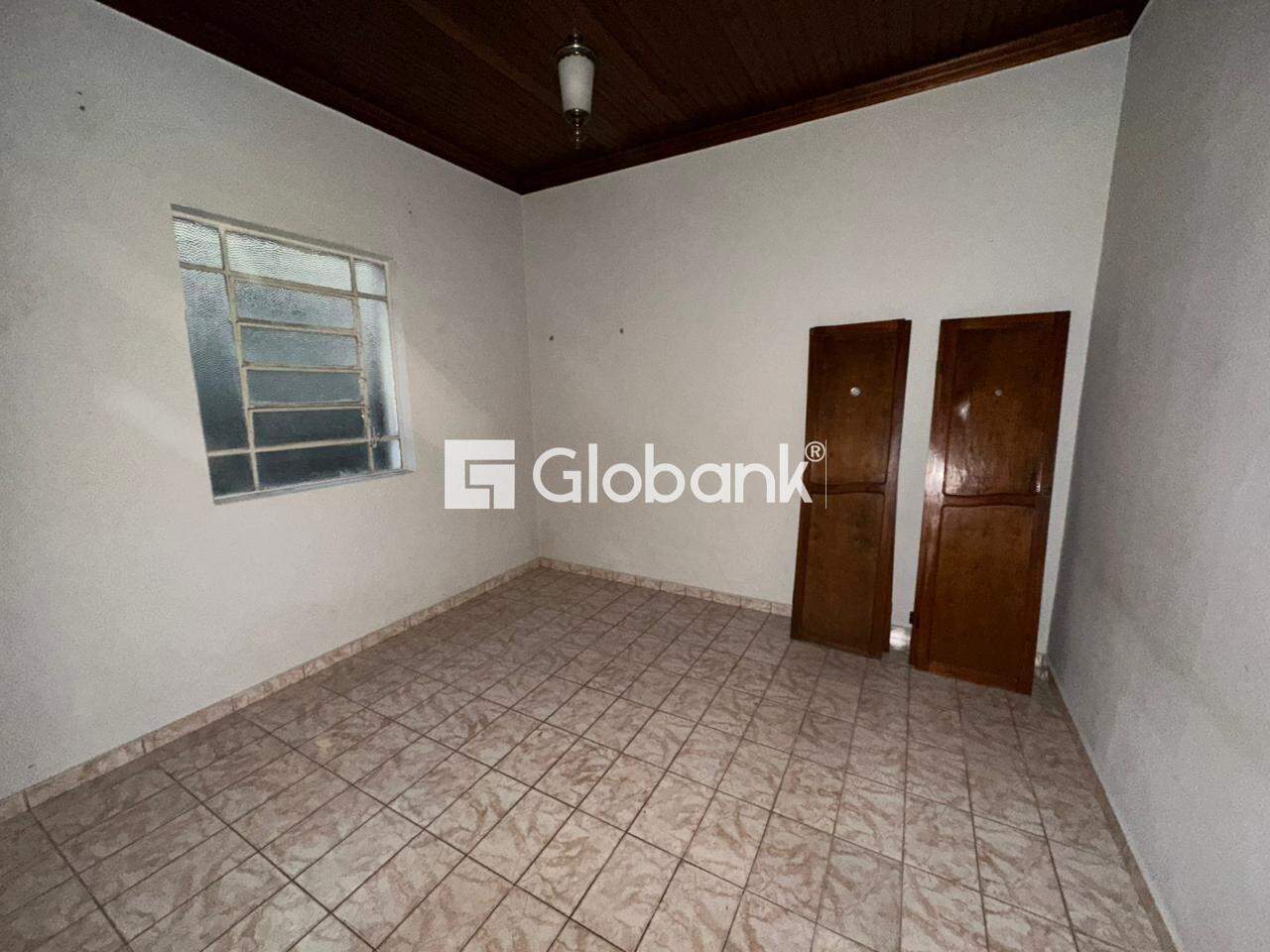 Casa 3 quartos para aluguel Cidade Santa Maria 150m² Montes Claros MG: 