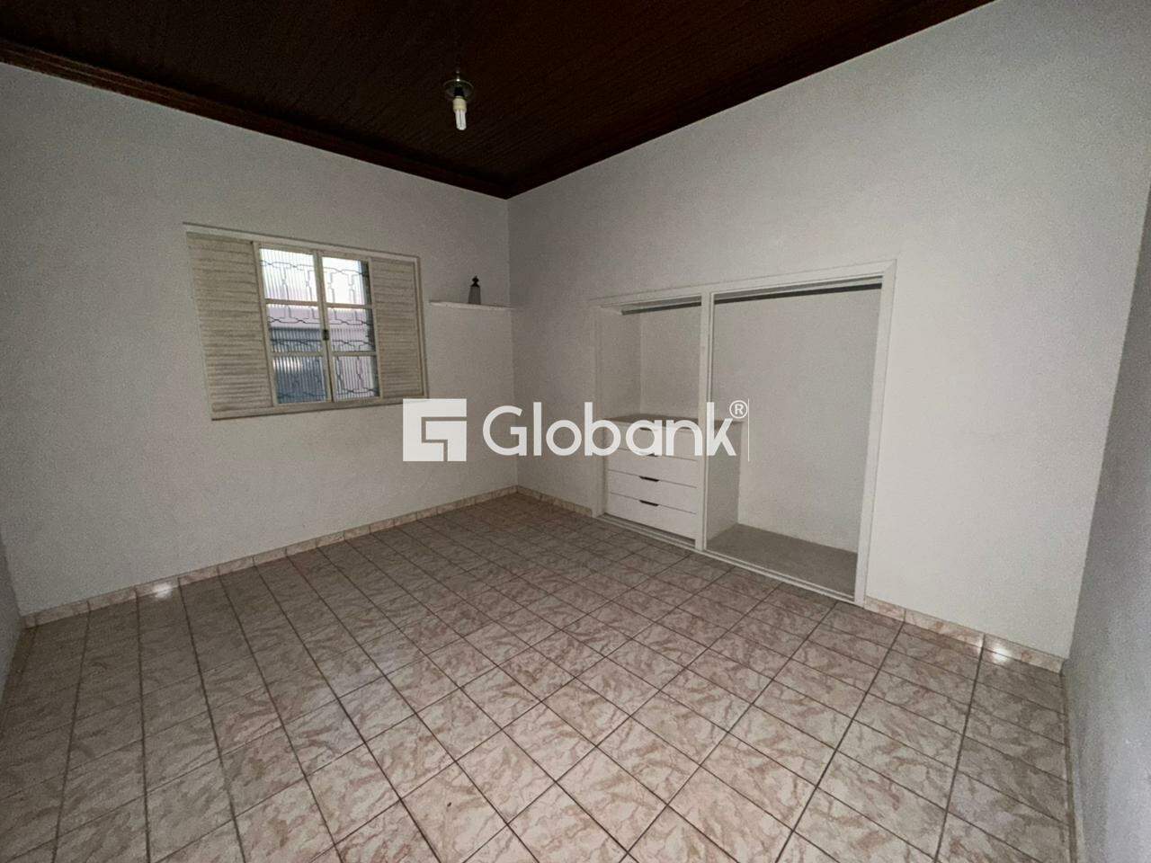 Casa 3 quartos para aluguel Cidade Santa Maria 150m² Montes Claros MG: 