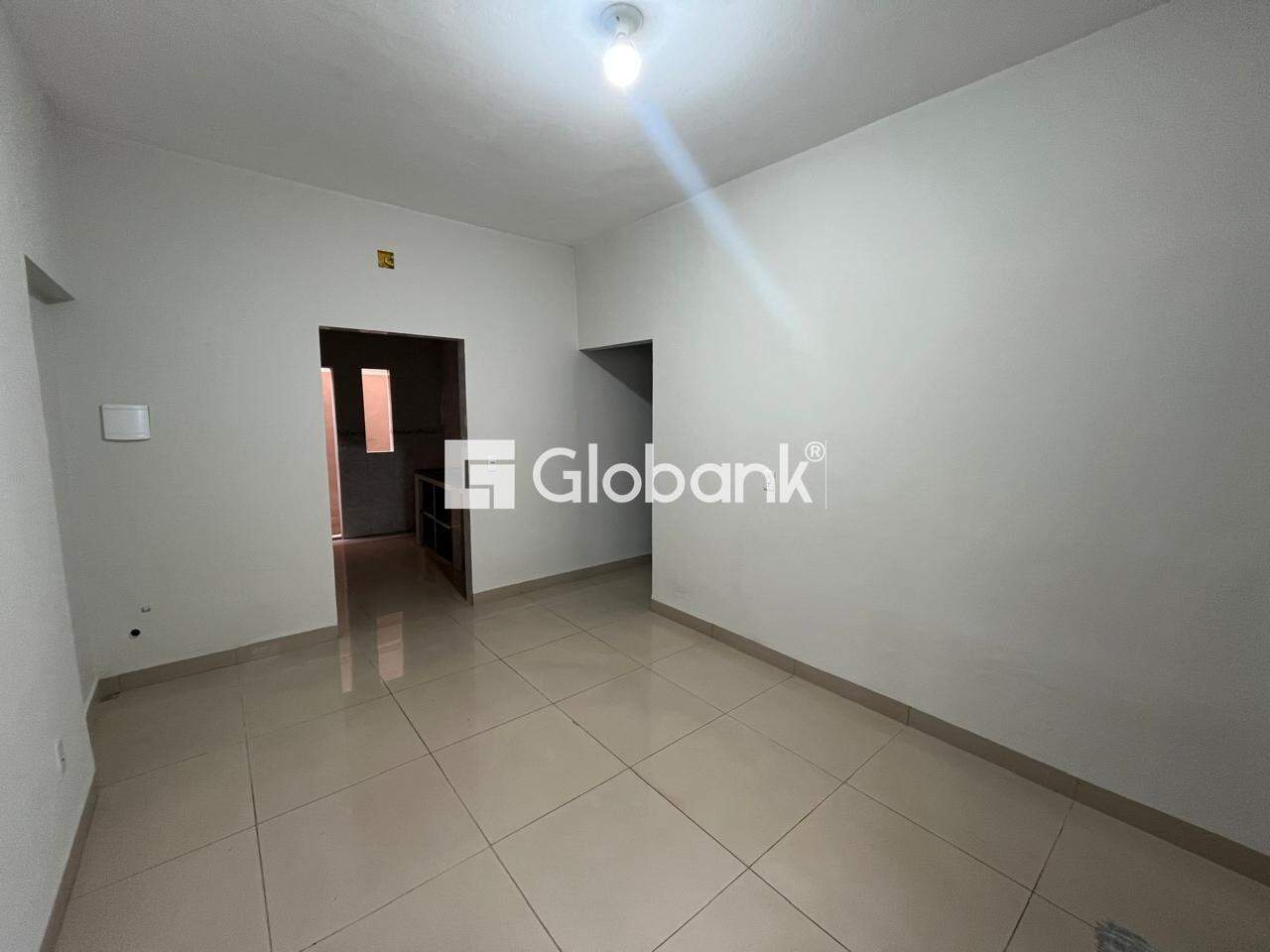 Sala comercial para aluguel Vila Sumaré 70m² Montes Claros MG: 