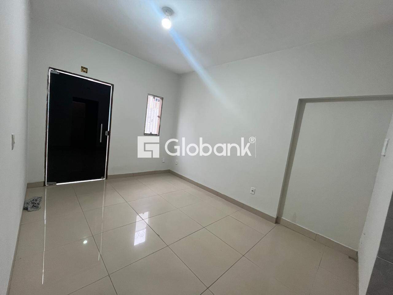 Sala comercial para aluguel Vila Sumaré 70m² Montes Claros MG: