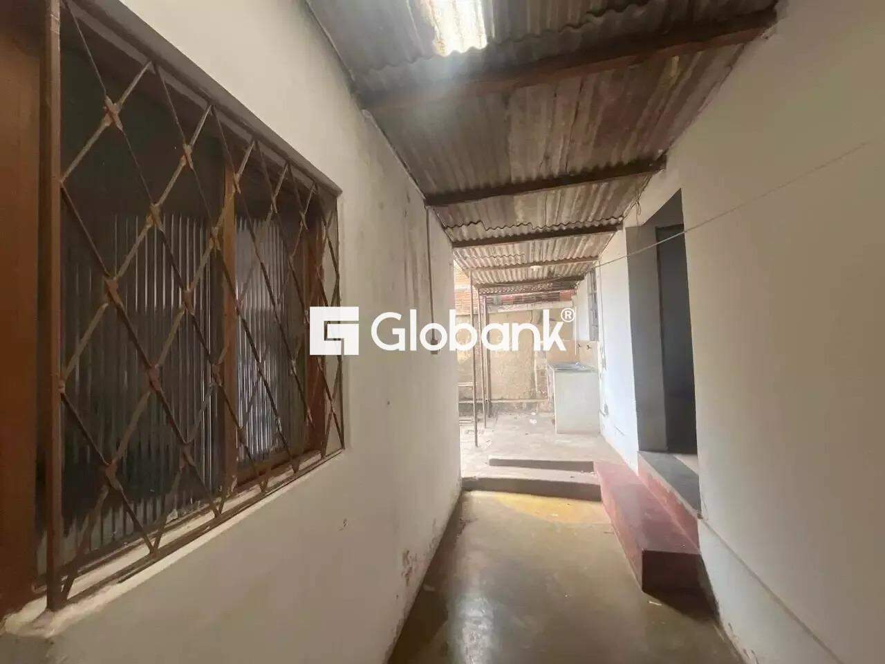 Casa 5 quartos para aluguel Lourdes 160m² Montes Claros MG: 