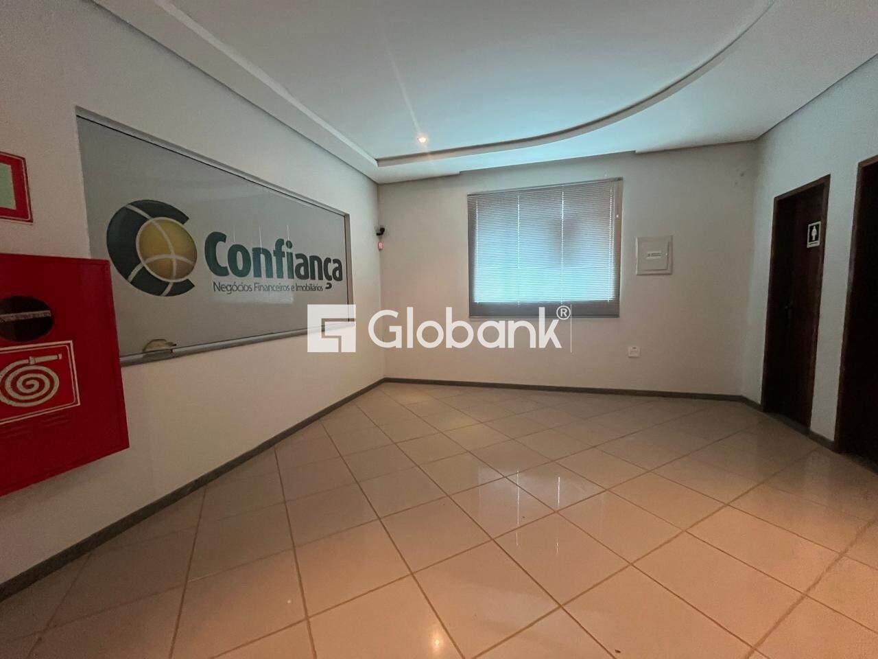 Ponto comercial 4 quartos para aluguel Esplanada 1.700m² Montes Claros MG: 