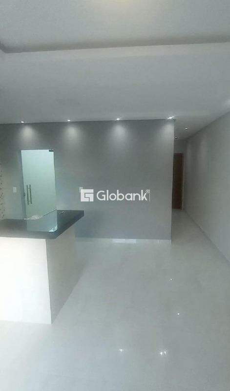 Casa 2 quartos à venda Jardim Olímpico 45m² Montes Claros MG: