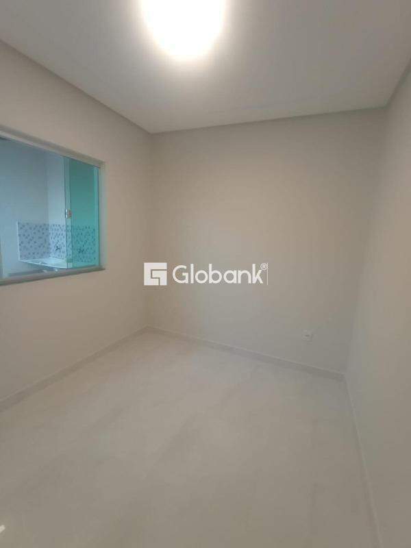 Casa 2 quartos à venda Jardim Olímpico 45m² Montes Claros MG: