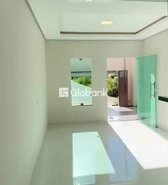 Casa 2 quartos à venda Jardim Olímpico 45m² Montes Claros MG: