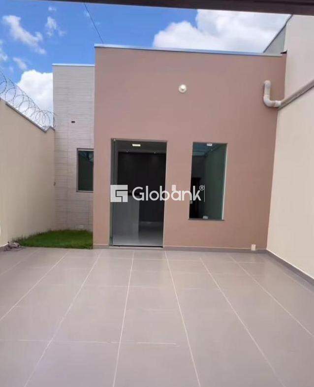 Casa 2 quartos à venda Jardim Olímpico 45m² Montes Claros MG: 
