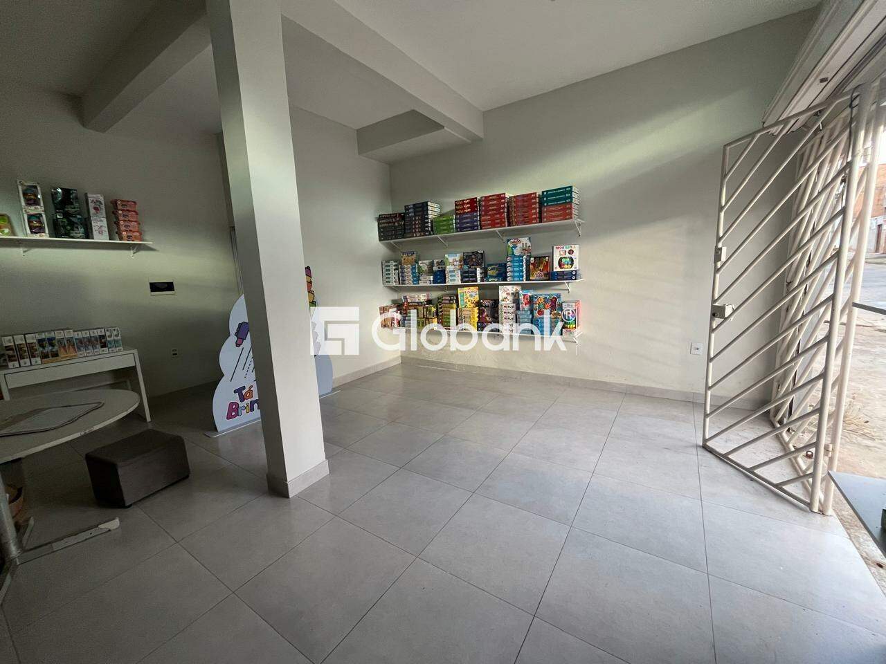 Ponto comercial para aluguel Jardim Palmeiras 60m² Montes Claros MG: 