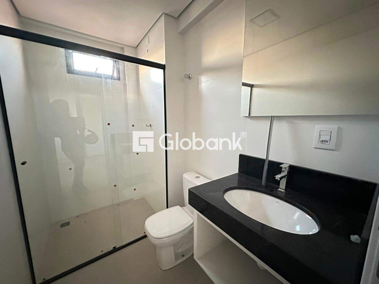 Apartamento 3 quartos para aluguel Centro 90m² Montes Claros MG: 
