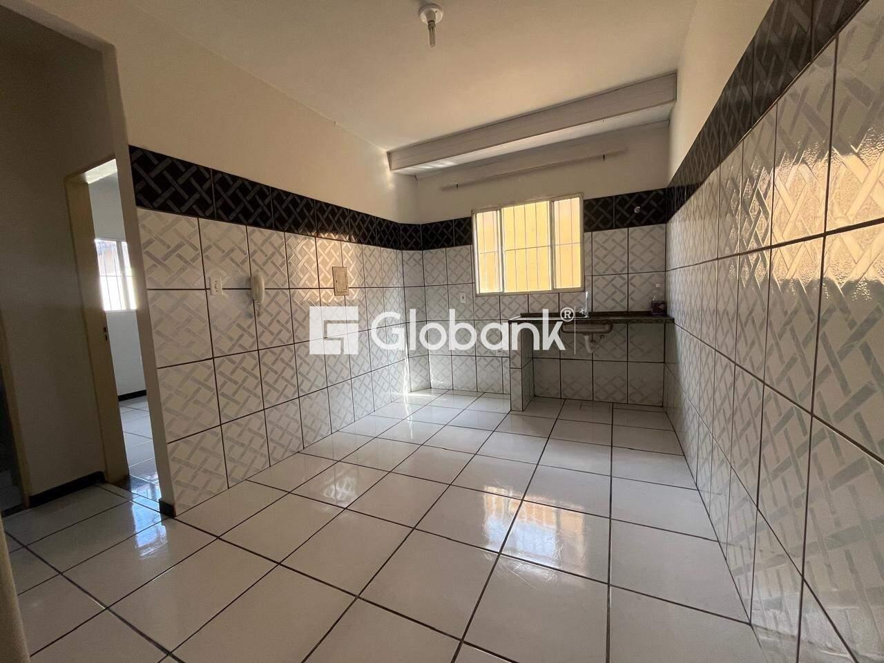 Apartamento 2 quartos para aluguel Vila Regina 80m² Montes Claros MG: 