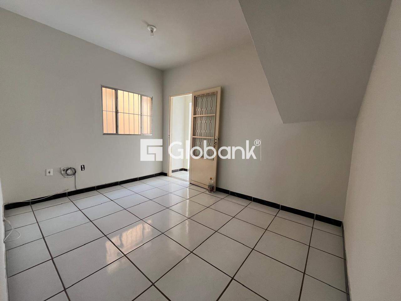 Apartamento 2 quartos para aluguel Vila Regina 60m² Montes Claros MG: