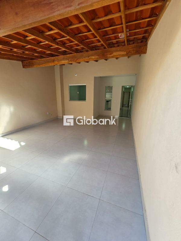 Casa 3 quartos à venda Independência 54m² Montes Claros MG: 