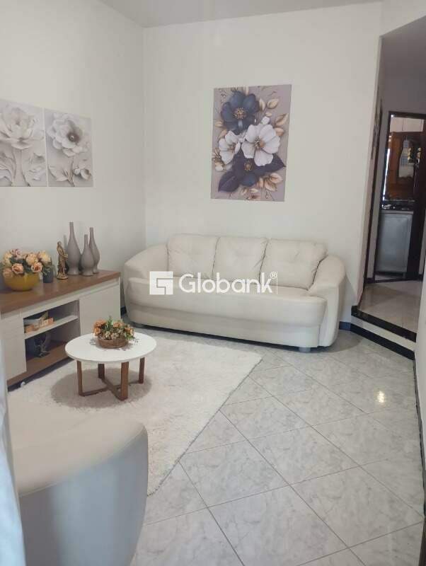 Casa 3 quartos à venda Jardim Liberdade 125m² Montes Claros MG: 
