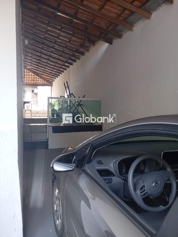 Casa 3 quartos à venda Jardim Liberdade 125m² Montes Claros MG: 
