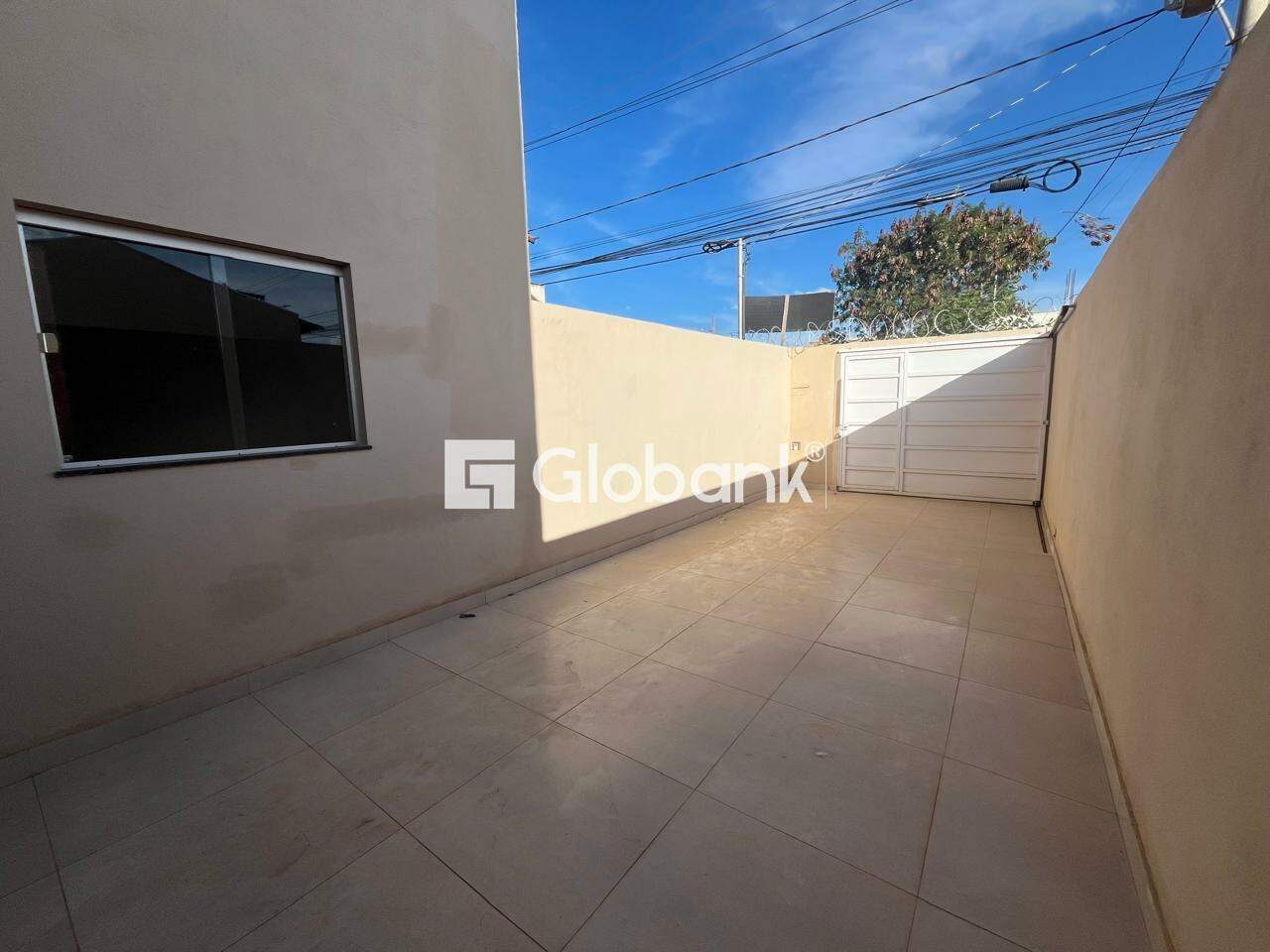 Casa 3 quartos à venda Acácias 100m² Montes Claros MG: 