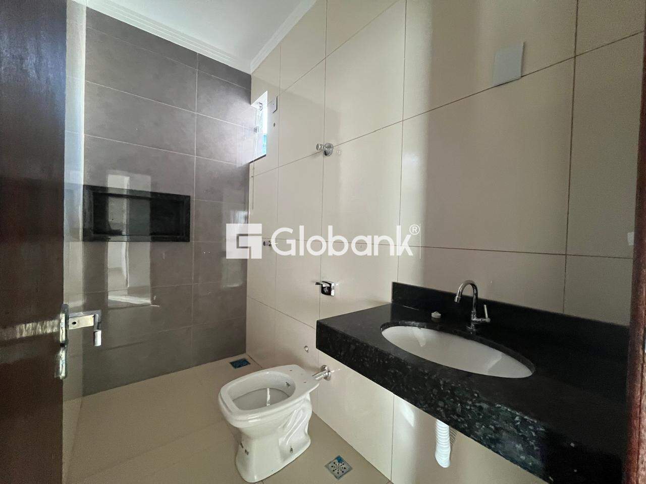 Casa 2 quartos à venda Acácias 100m² Montes Claros MG: