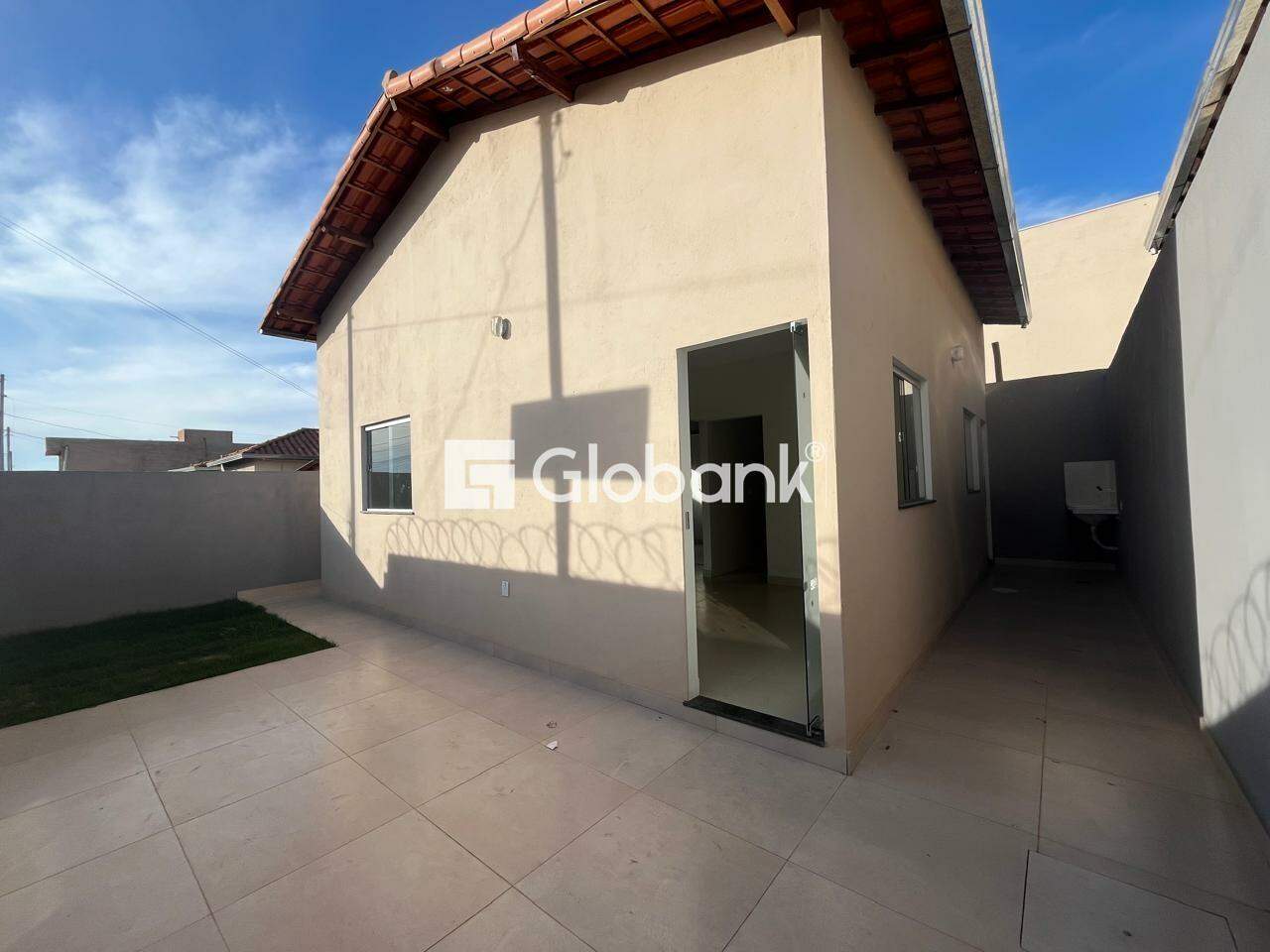 Casa 2 quartos à venda Acácias 100m² Montes Claros MG: 