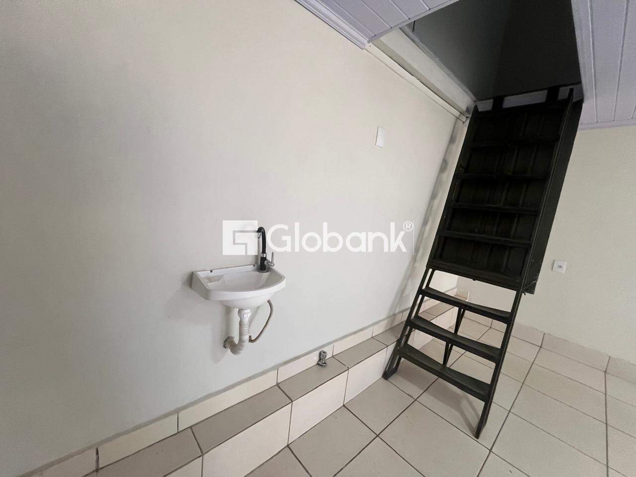 Ponto comercial para aluguel Centro 30m² Montes Claros MG: