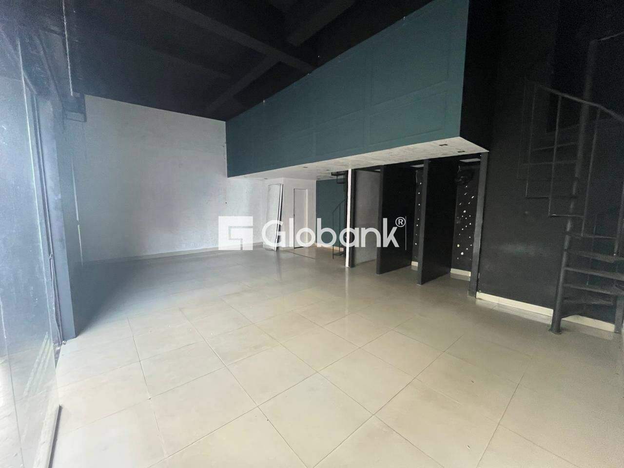 Ponto comercial para aluguel Centro 0,63m² Montes Claros MG: