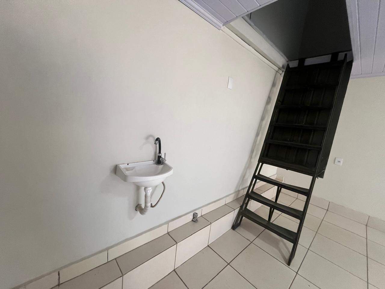 Ponto comercial para aluguel Centro 70m² Montes Claros MG: