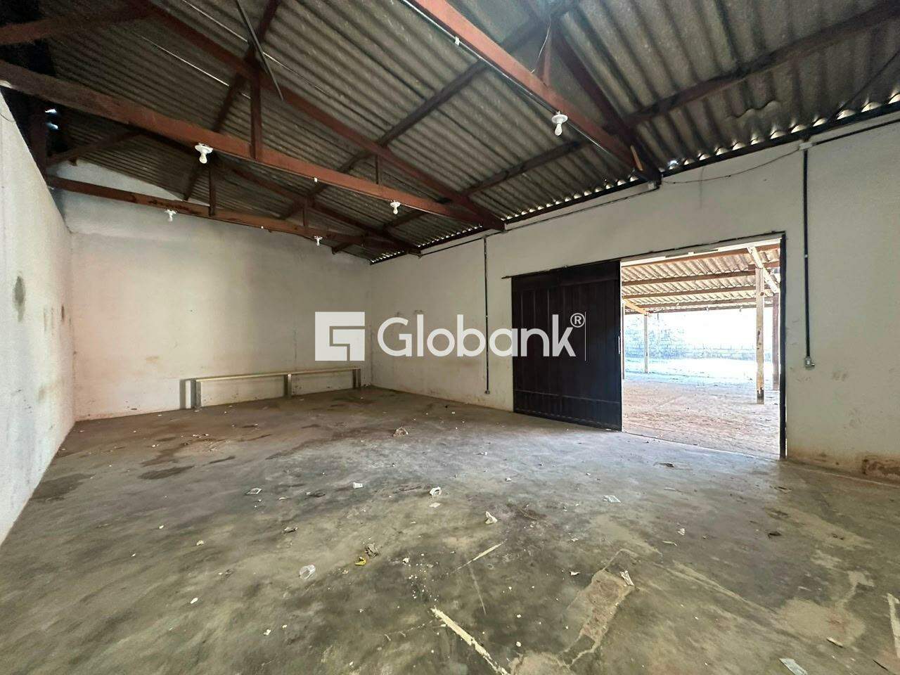 Ponto comercial para aluguel Cidade Santa Maria 520m² Montes Claros MG: 