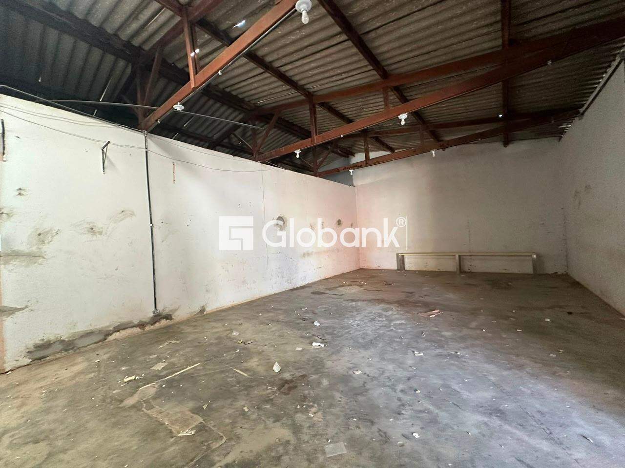 Ponto comercial para aluguel Cidade Santa Maria 520m² Montes Claros MG: 