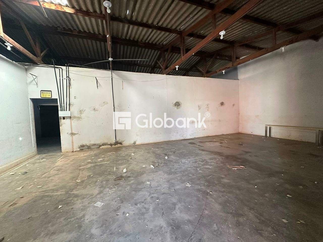 Ponto comercial para aluguel Cidade Santa Maria 520m² Montes Claros MG: 