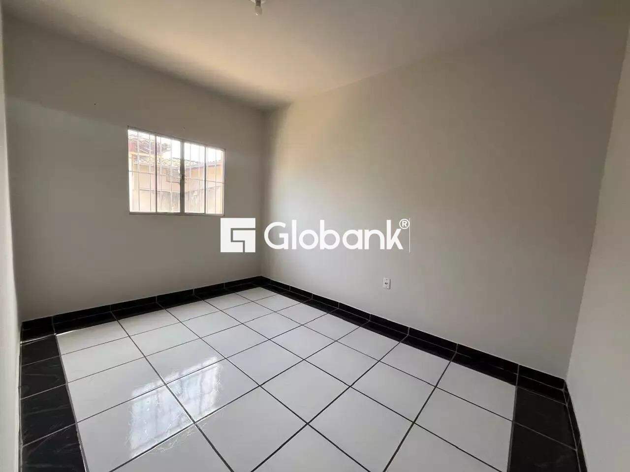 Apartamento 2 quartos para aluguel Vila Regina 60m² Montes Claros MG: 