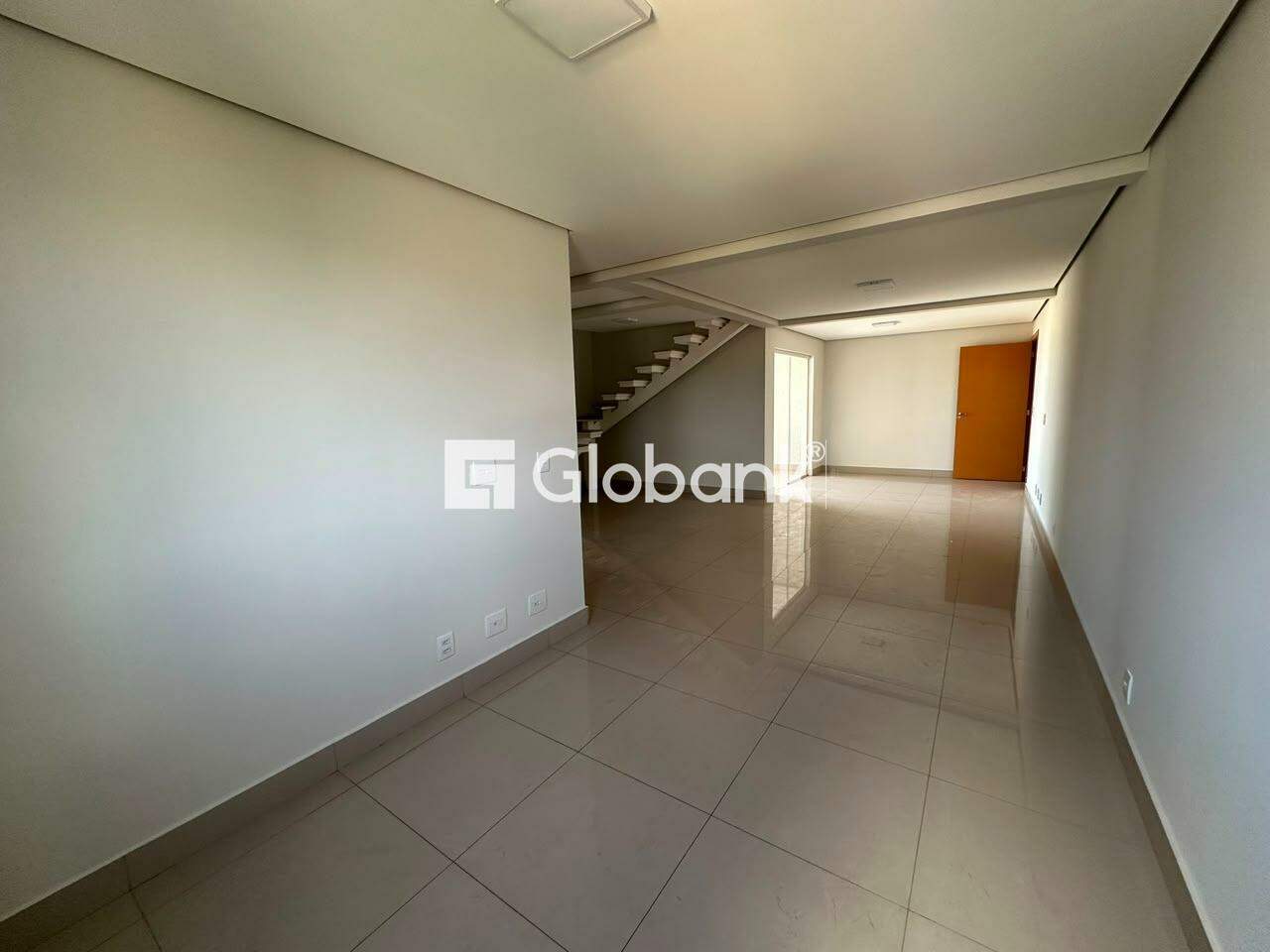 Cobertura 4 quartos à venda São José 180m² Montes Claros MG: 