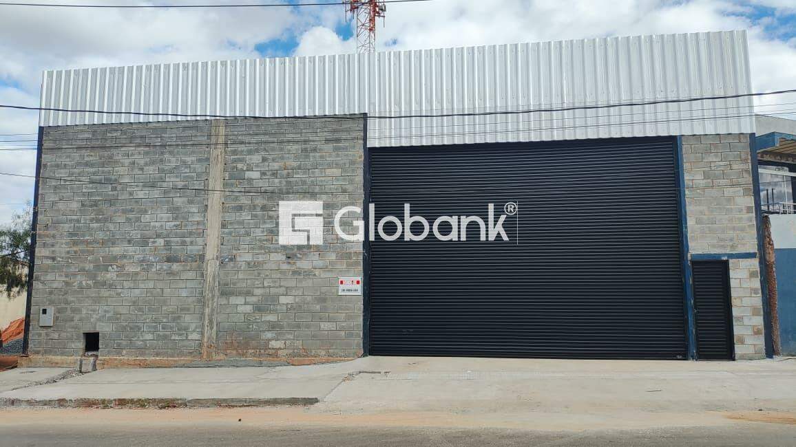 Galpão para aluguel Independência 387m² Montes Claros MG: 