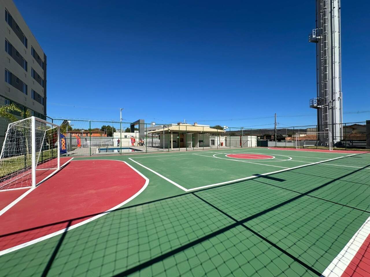 Apartamento 2 quartos para aluguel Dos Mangues 45m² Montes Claros MG: Quadra