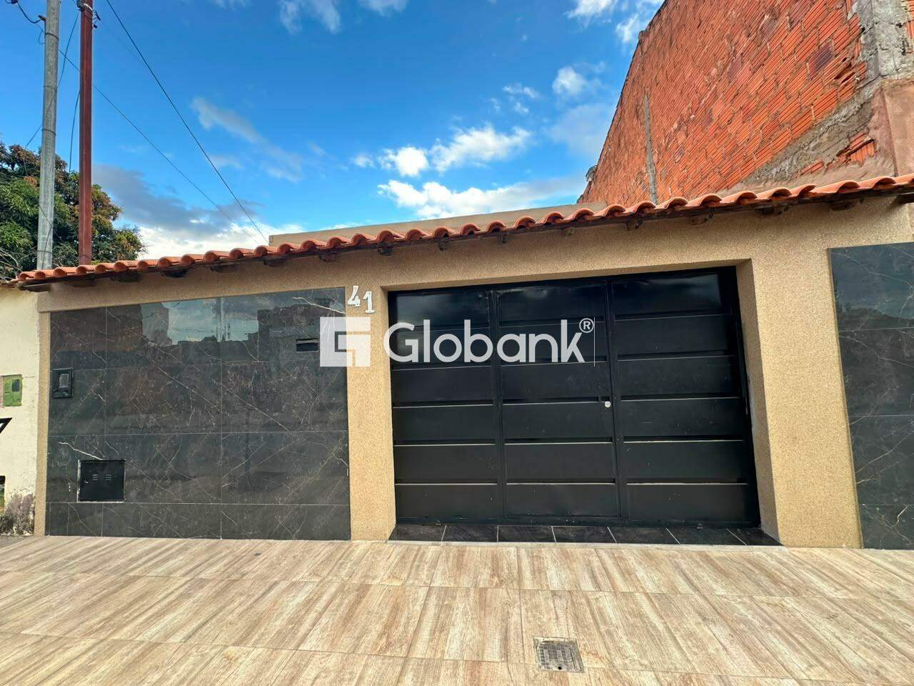 Casa 3 quartos para aluguel Village do Lago I 110m² Montes Claros MG: 