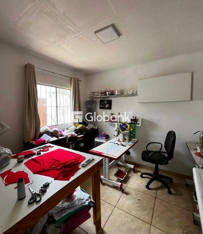 Casa 3 quartos à venda Raul Lourenço 69,07m² Montes Claros MG: 