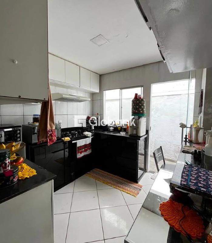 Casa 3 quartos à venda Raul Lourenço 69,07m² Montes Claros MG: