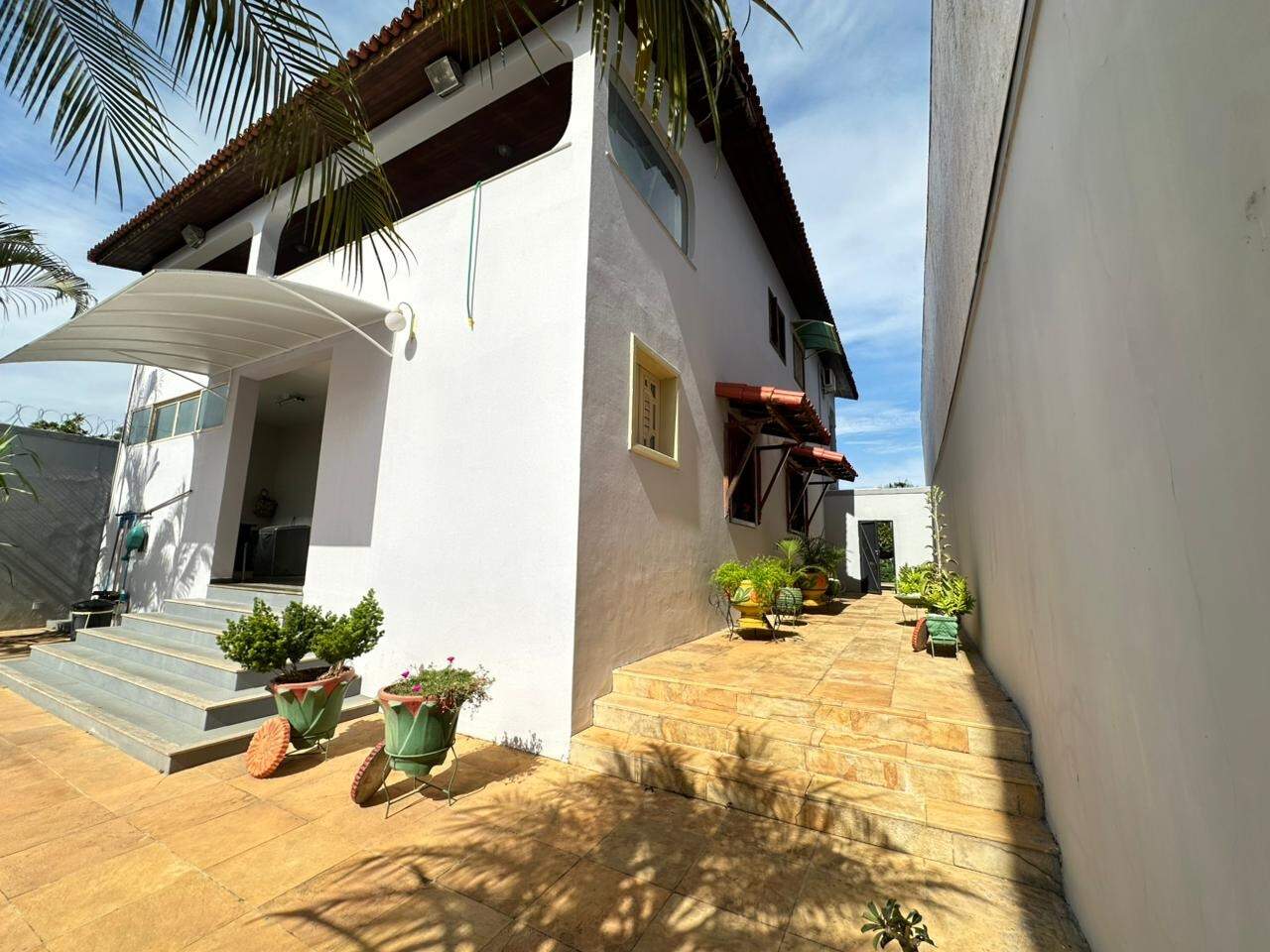 Casa em condomínio 3 quartos à venda Todos os Santos 396m² Montes Claros MG: