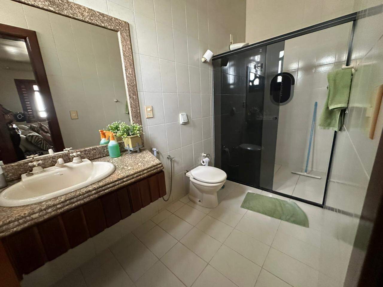 Casa em condomínio 3 quartos à venda Todos os Santos 396m² Montes Claros MG: