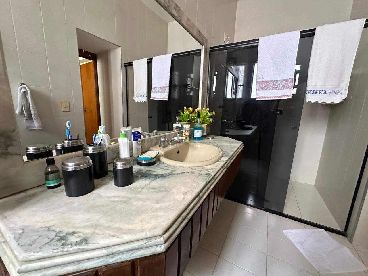 Casa em condomínio 3 quartos à venda Todos os Santos 396m² Montes Claros MG: