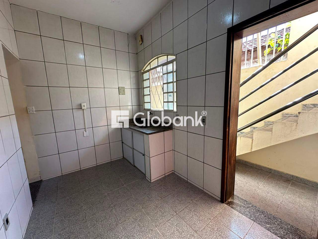 Casa 4 quartos para aluguel São José 110m² Montes Claros MG:
