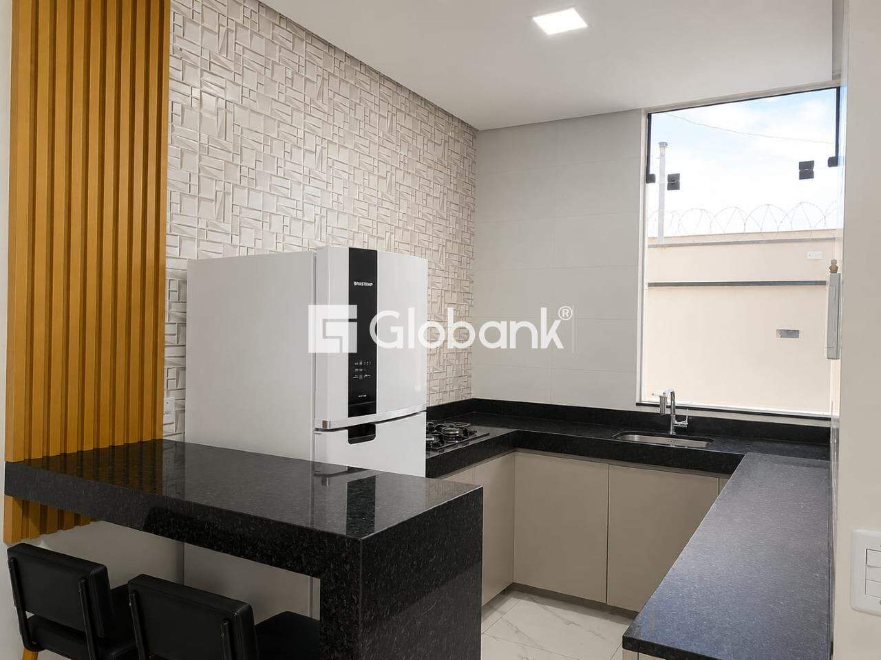 Casa 2 quartos à venda Jardim Olímpico 55m² Montes Claros MG: