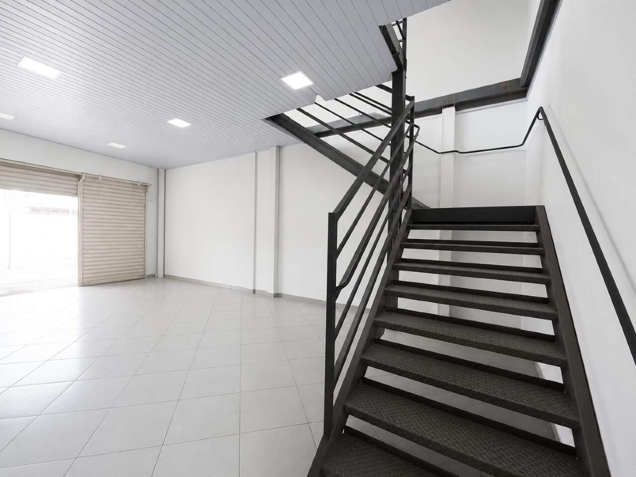 Ponto comercial para aluguel Centro 100m² Montes Claros MG: 