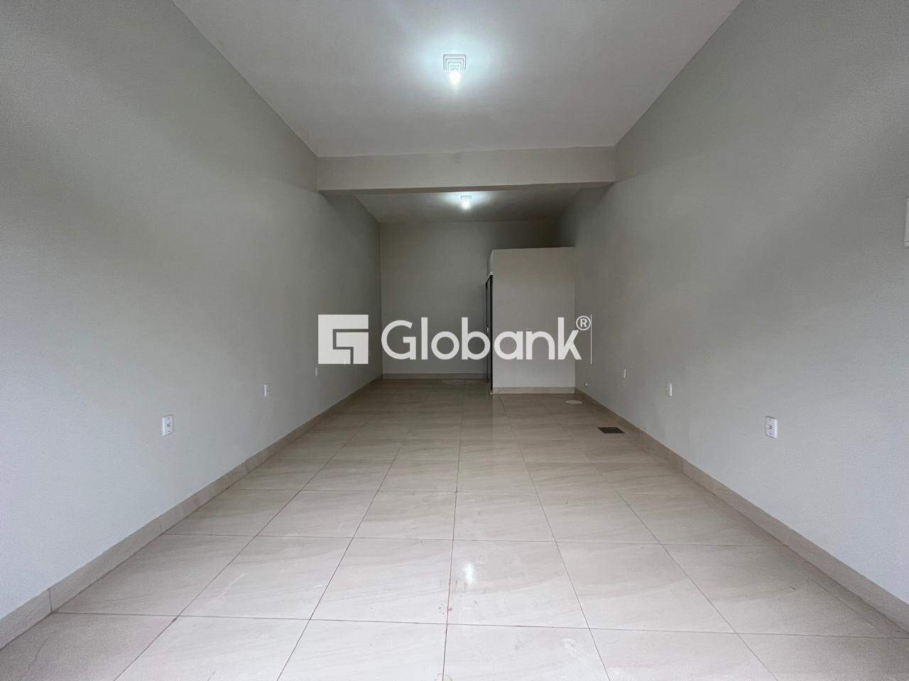 Ponto comercial para aluguel Delfino Magalhães 40m² Montes Claros MG: 