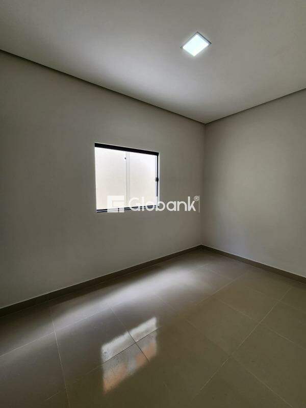 Casa 2 quartos à venda Jardim Olímpico 55m² Montes Claros MG: