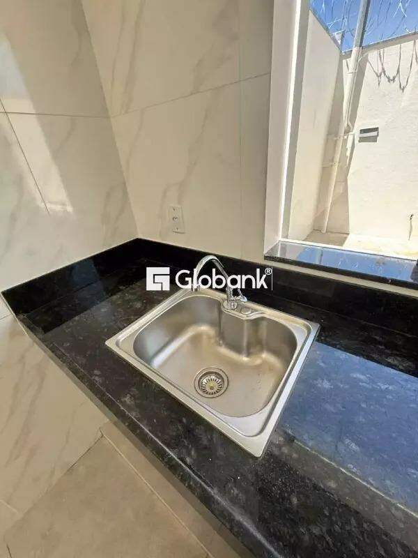Casa 2 quartos à venda Loteamento Novo Primavera 44m² Montes Claros MG: