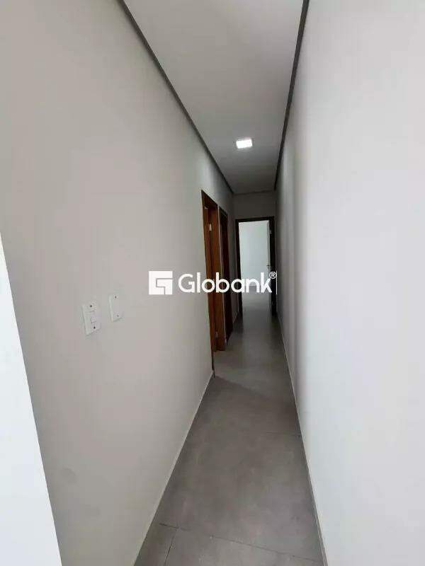 Casa 2 quartos à venda Loteamento Novo Primavera 44m² Montes Claros MG: