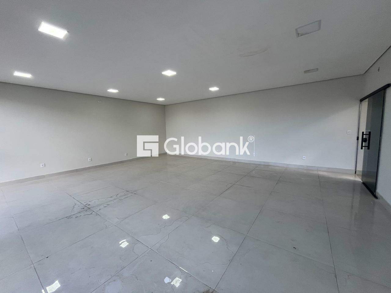 Sala comercial para aluguel Funcionários 70m² Montes Claros MG: 