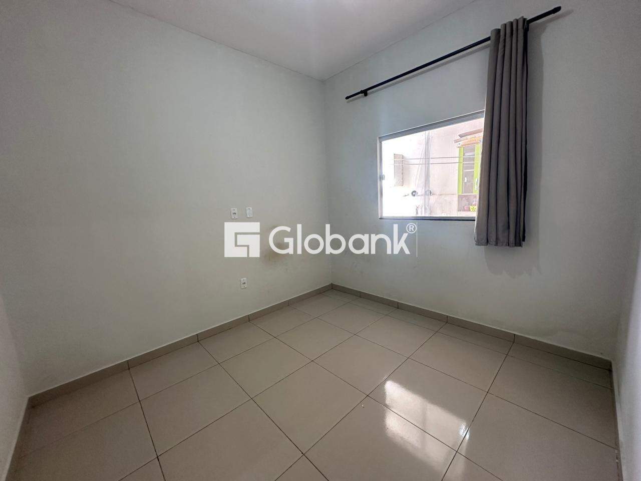 Casa 2 quartos para aluguel Jardim Olímpico 70m² Montes Claros MG: