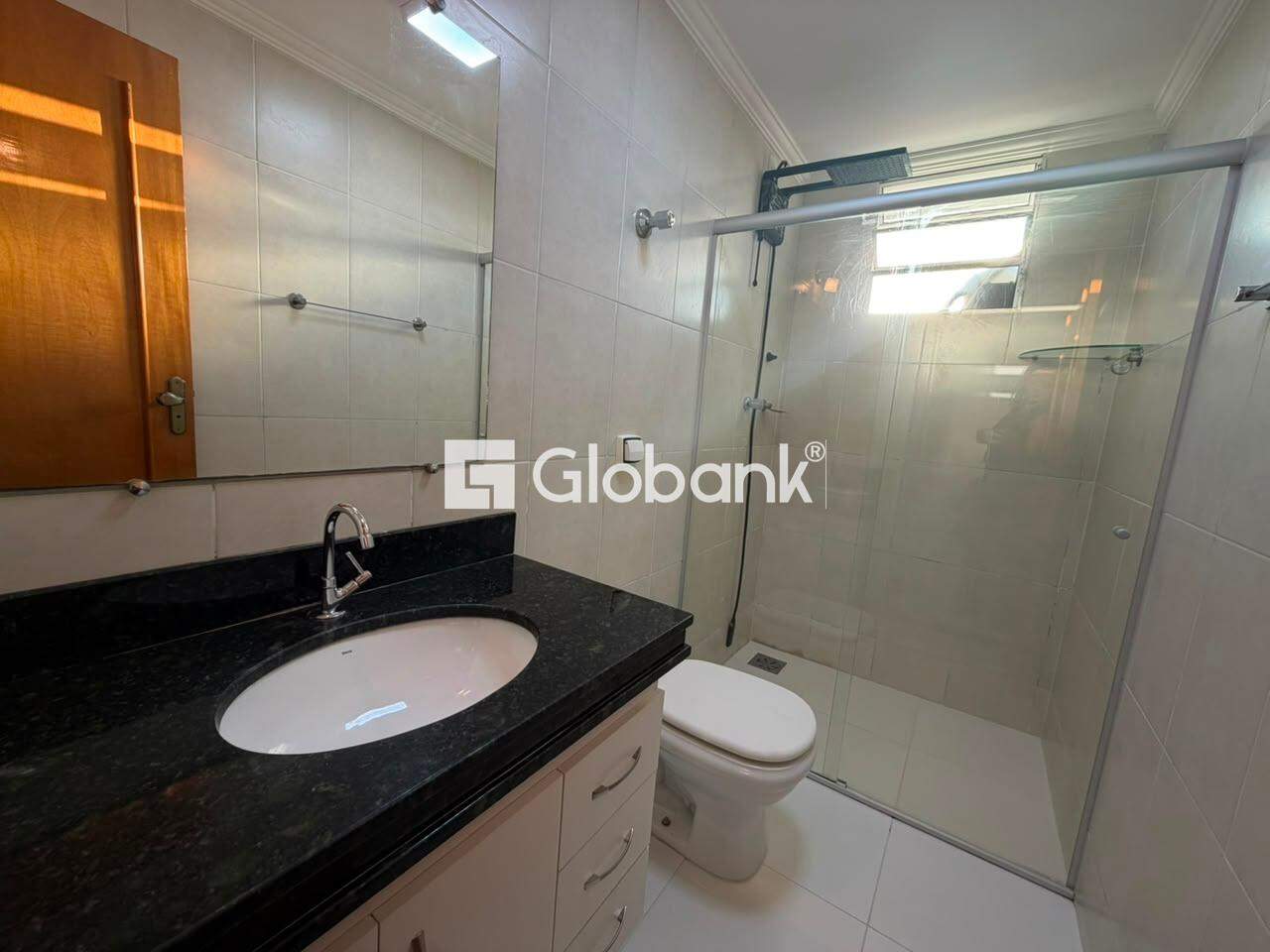 Apartamento 3 quartos para aluguel Cidade Nova 100m² Montes Claros MG: Banheiro Social