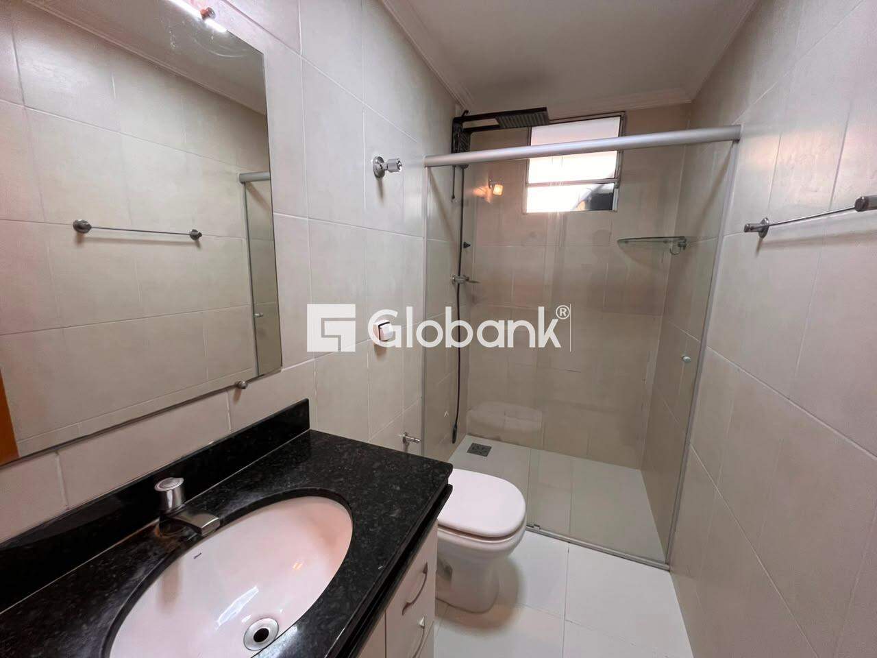 Apartamento 3 quartos para aluguel Cidade Nova 100m² Montes Claros MG: Banheiro Social
