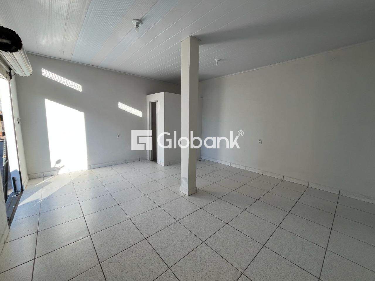 Ponto comercial para aluguel Maracanã 30m² Montes Claros MG: 
